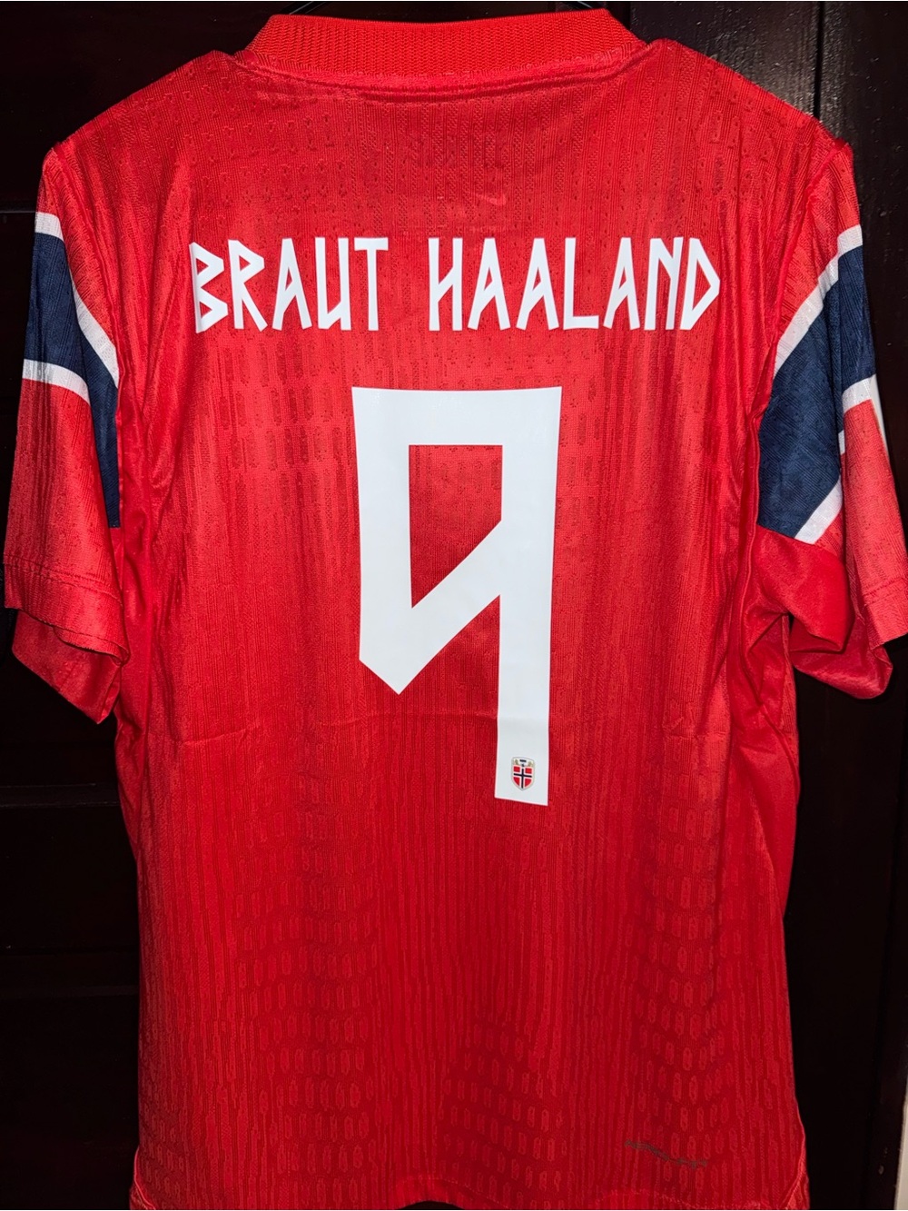 Nike Red Soccer Jersey with White Number 9 and Navy Sleeve Accents
